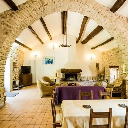 Apart Otel Chateau De Sur Orb Colombières